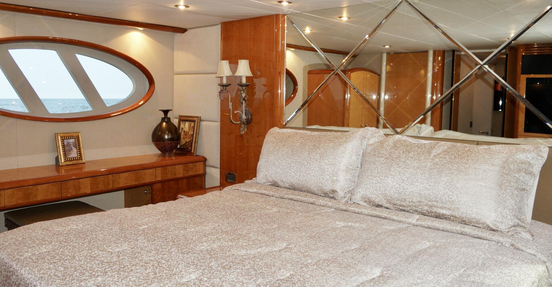 a bed with a large bed aboard KATHLEEN Yacht for Sale