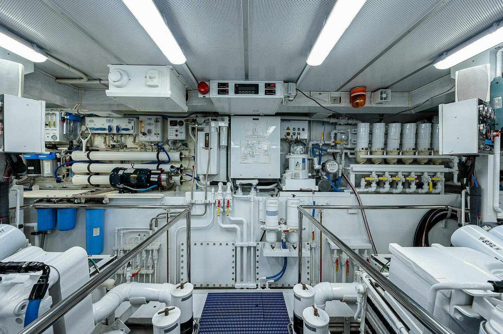 a room with machinery aboard LA SIRENA Yacht for Sale