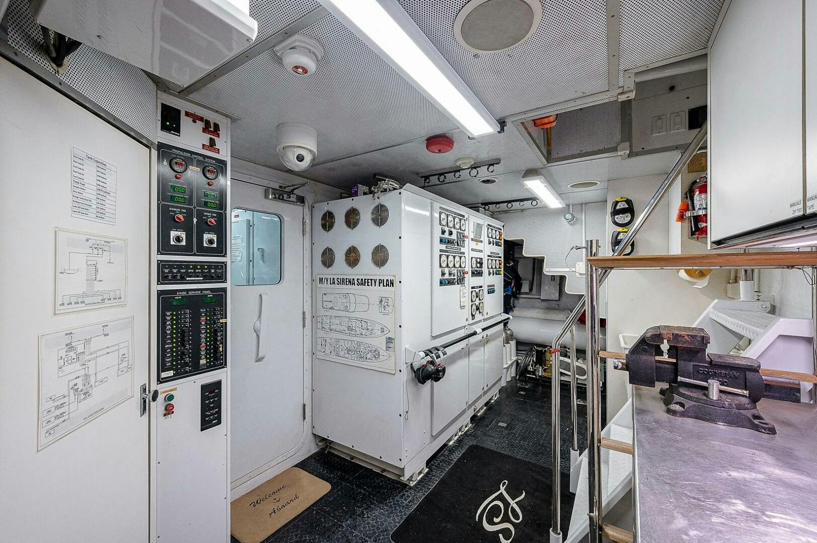 a room with medical equipment aboard LA SIRENA Yacht for Sale
