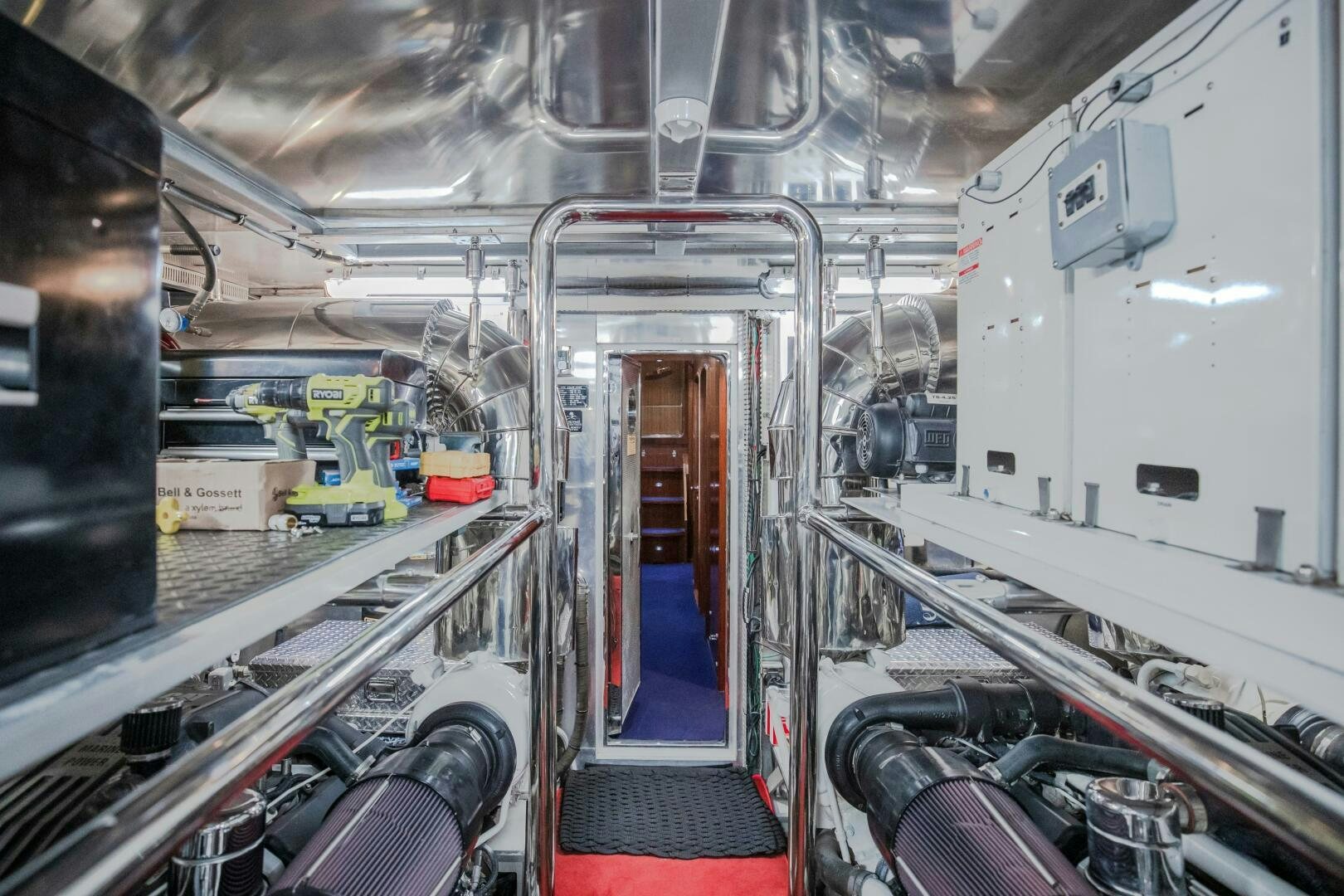 a large machine in a room aboard KENTUCKY BELLE Yacht for Sale