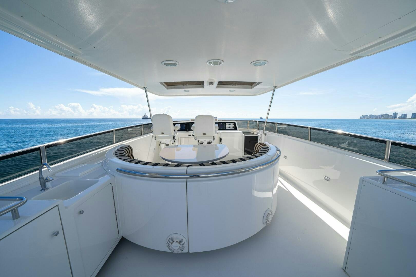 a boat on a boat aboard PRESTIGE WORLDWIDE Yacht for Sale