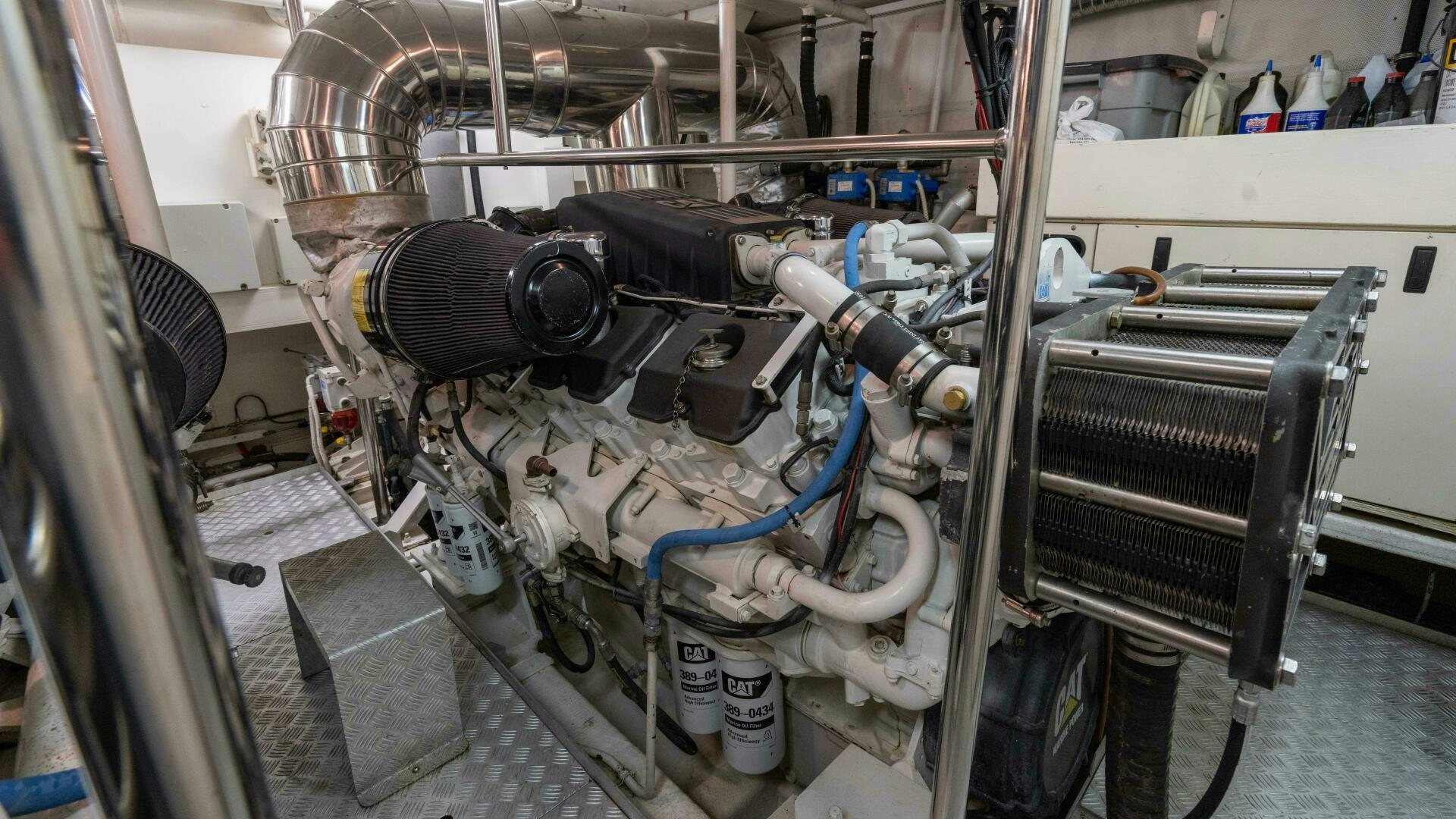 a machine with a large metal pipe aboard LOSAND Yacht for Sale