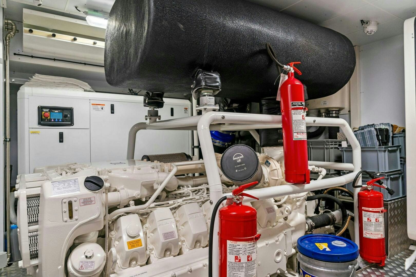 a machine with a red light aboard FAMILIA Yacht for Sale