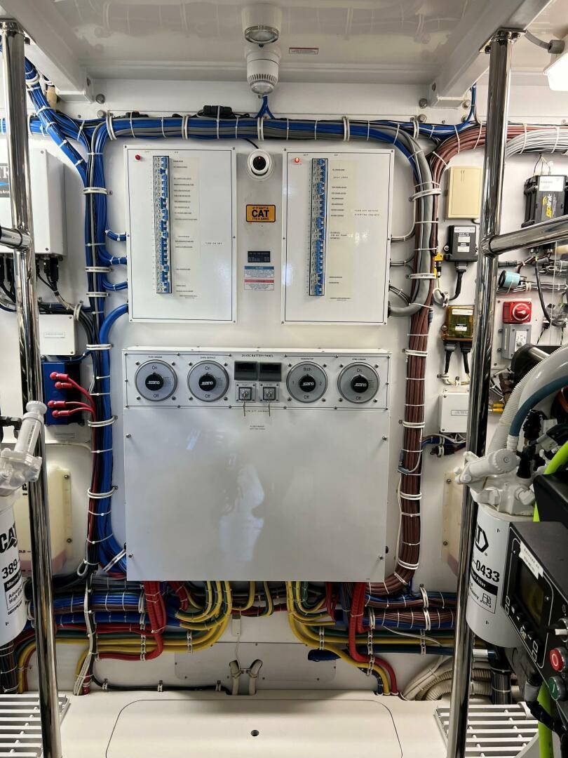 a machine with a blue light aboard HAPPY HEART Yacht for Sale