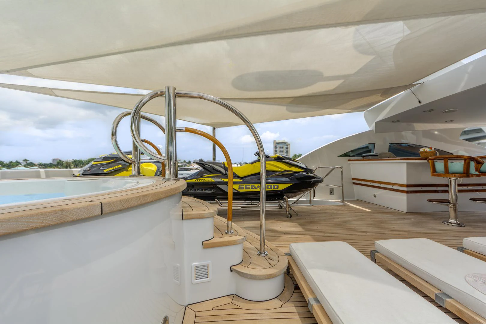 a large machine in a room aboard ASPEN ALTERNATIVE Yacht for Charter