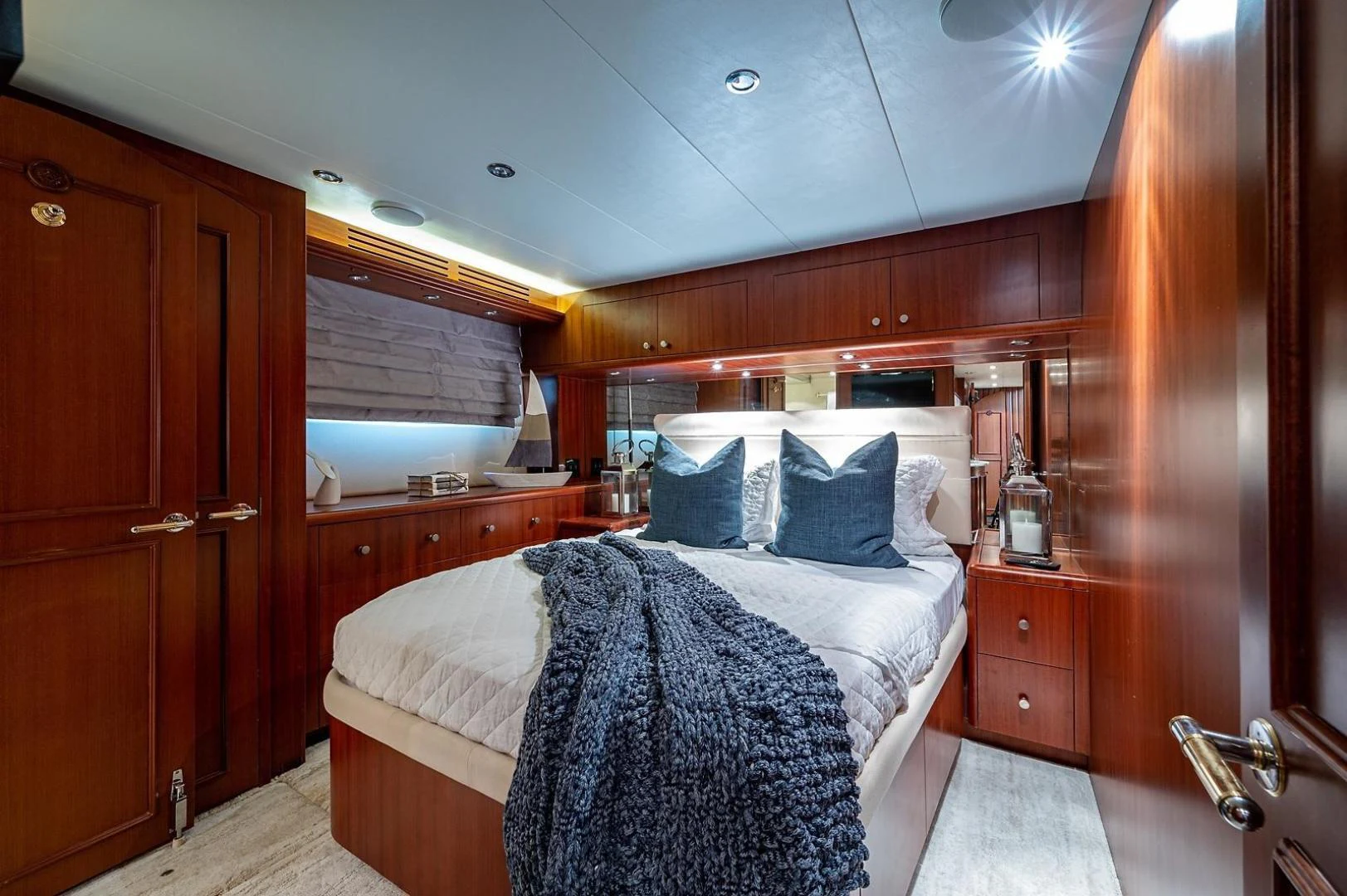 a bed in a room aboard MAGNUM RIDE Yacht for Charter