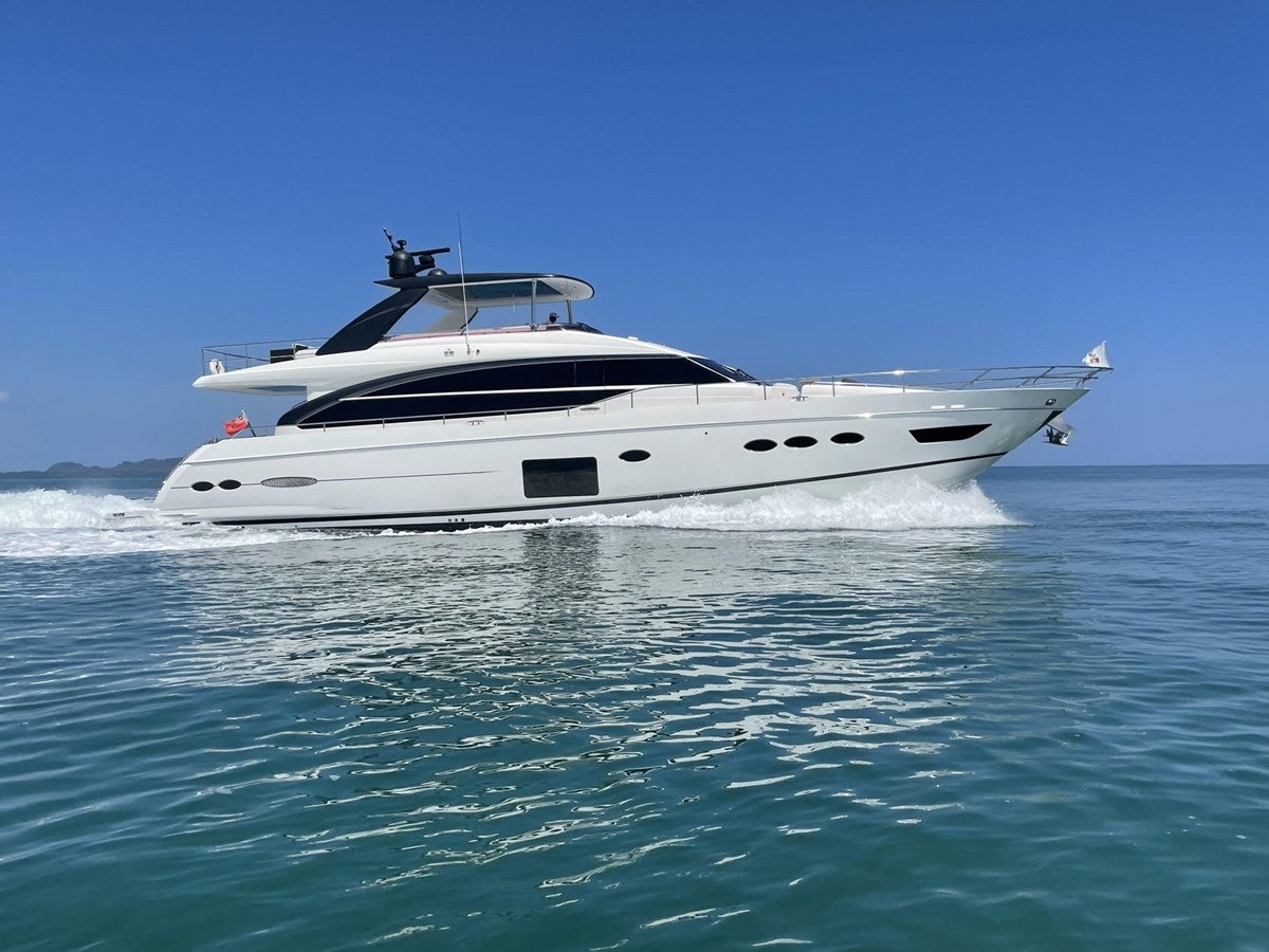 a white yacht in the water aboard SE1 Yacht for Sale