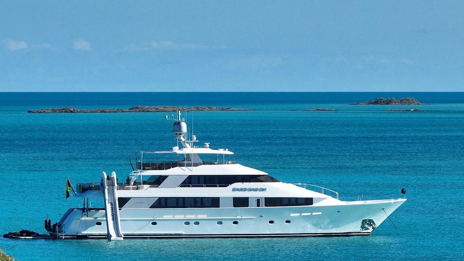 a white yacht in the water aboard MEMENTO VIVERE Yacht for Sale