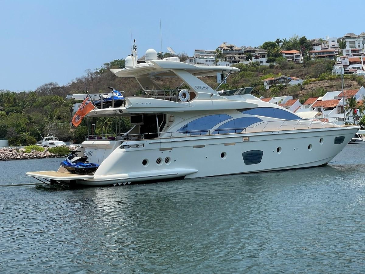 a boat on the water aboard 2008 AZIMUT 75 FLY @ IXTAPA ZIHUATANEJO Yacht for Sale
