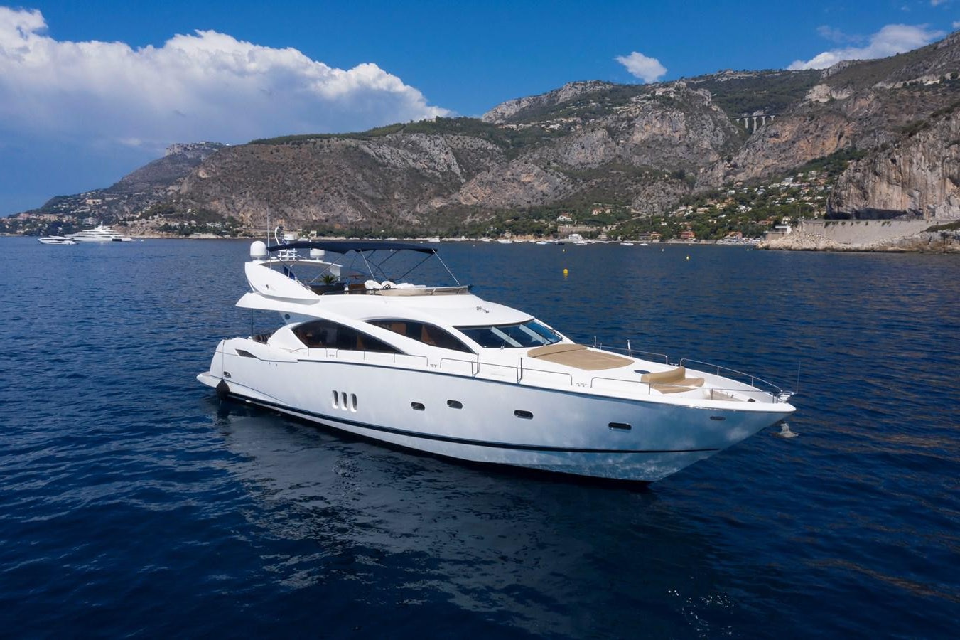 a white yacht in the water aboard LADY YOUSRA Yacht for Sale