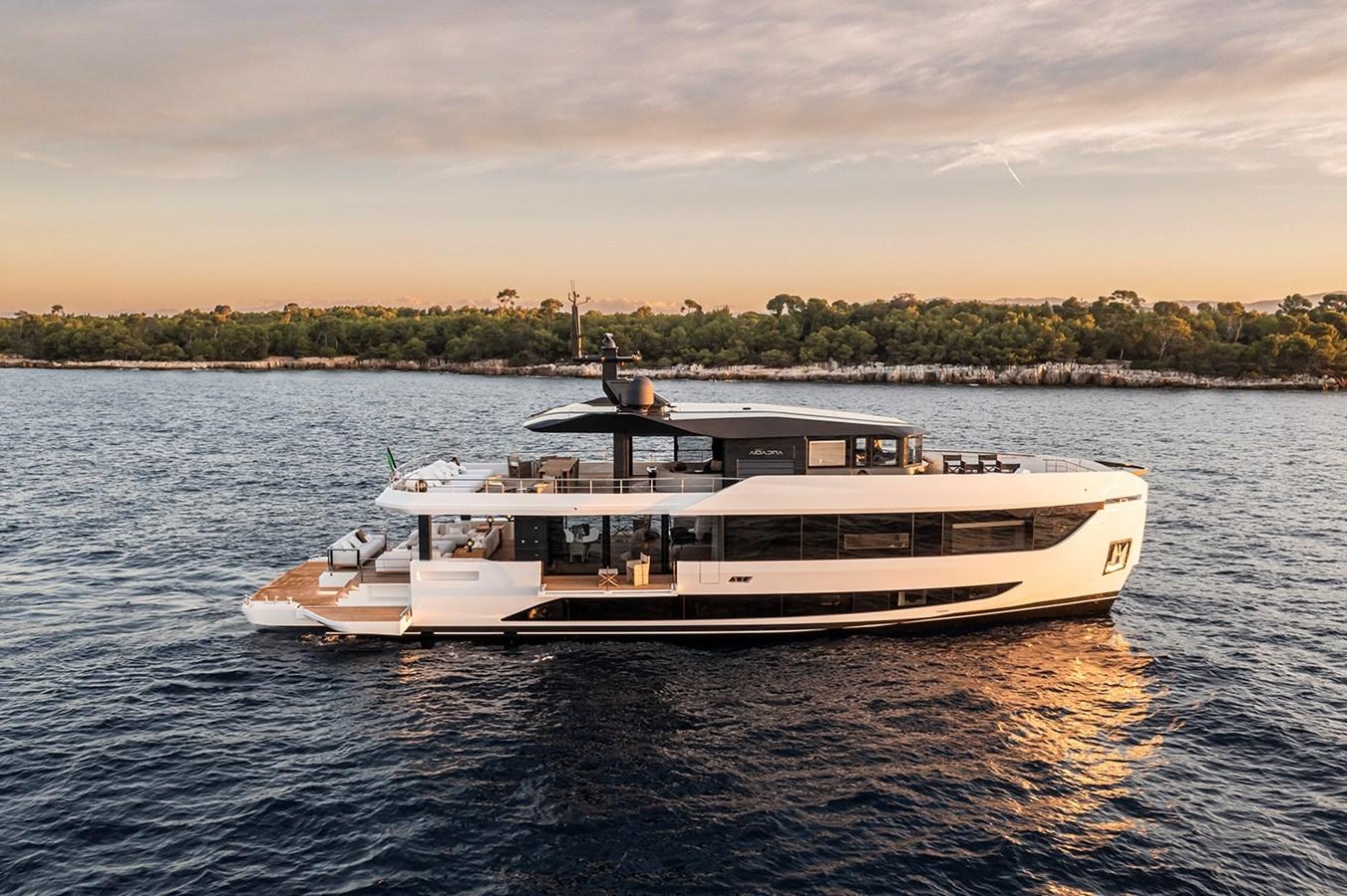 large_4118687.jpg?w=1200&fit=