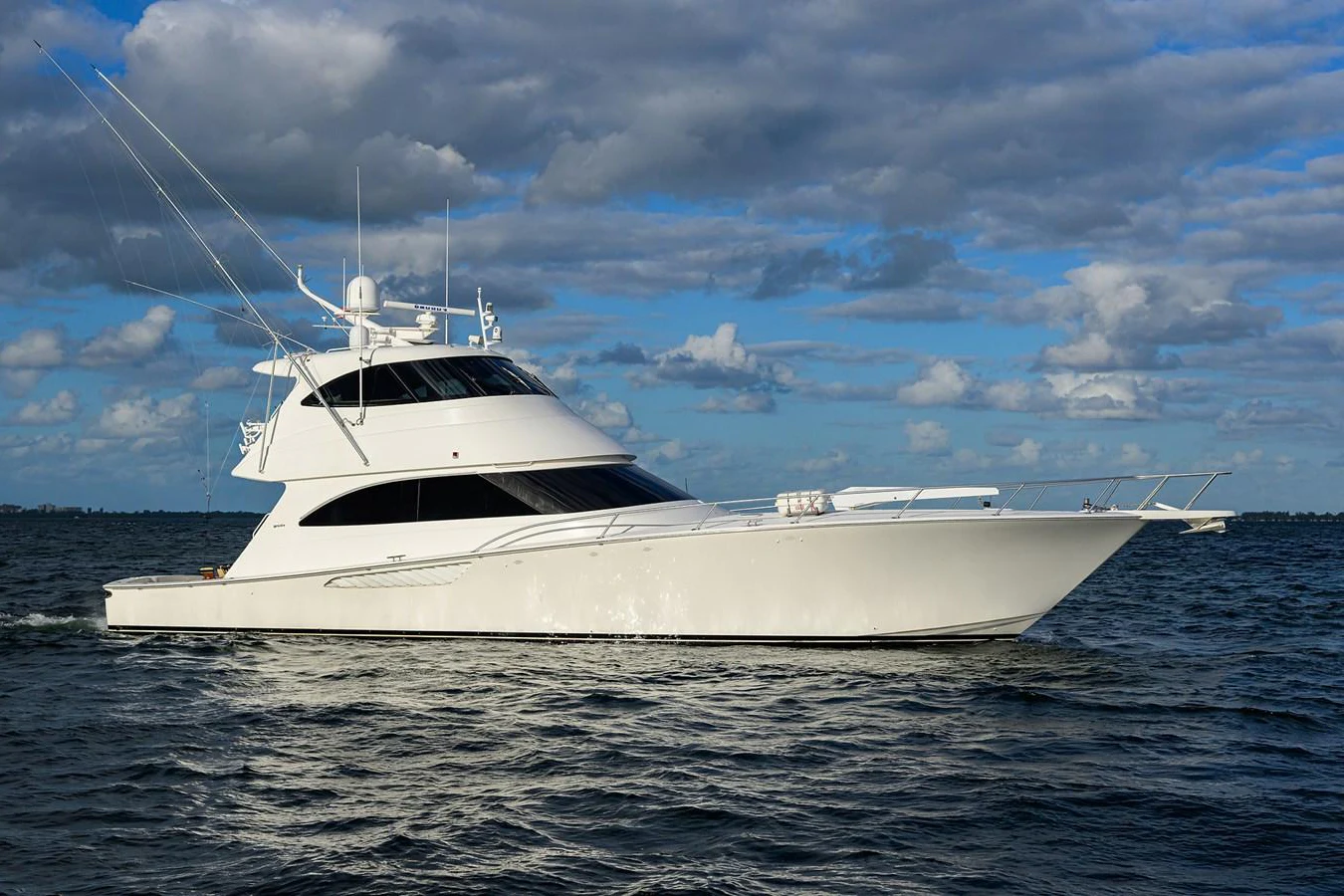 a white yacht in the water aboard MARLIN MONROE Yacht for Sale