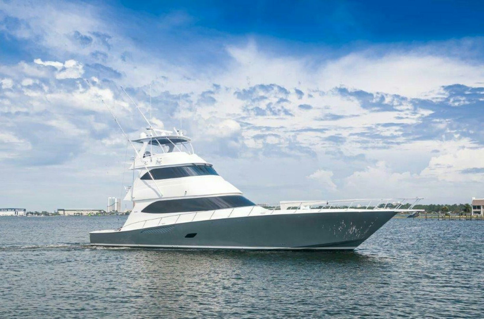 a white yacht in the water aboard BAREFOOT DRIVE Yacht for Sale