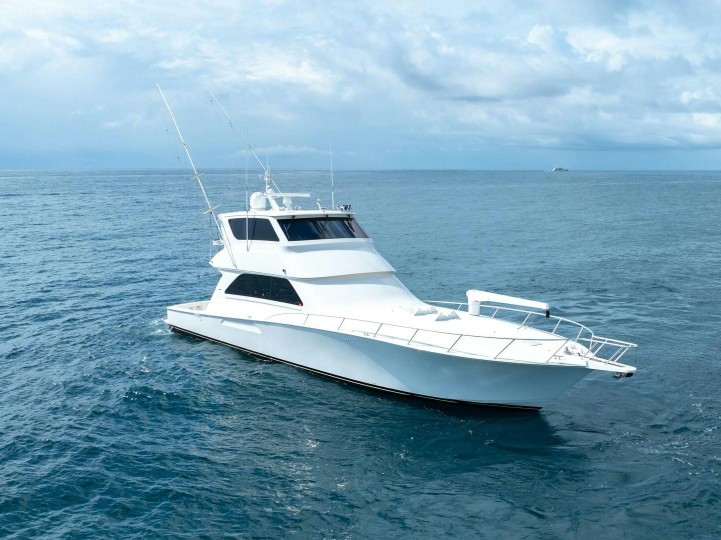 a white yacht in the water aboard Z MOTIVATION Yacht for Sale
