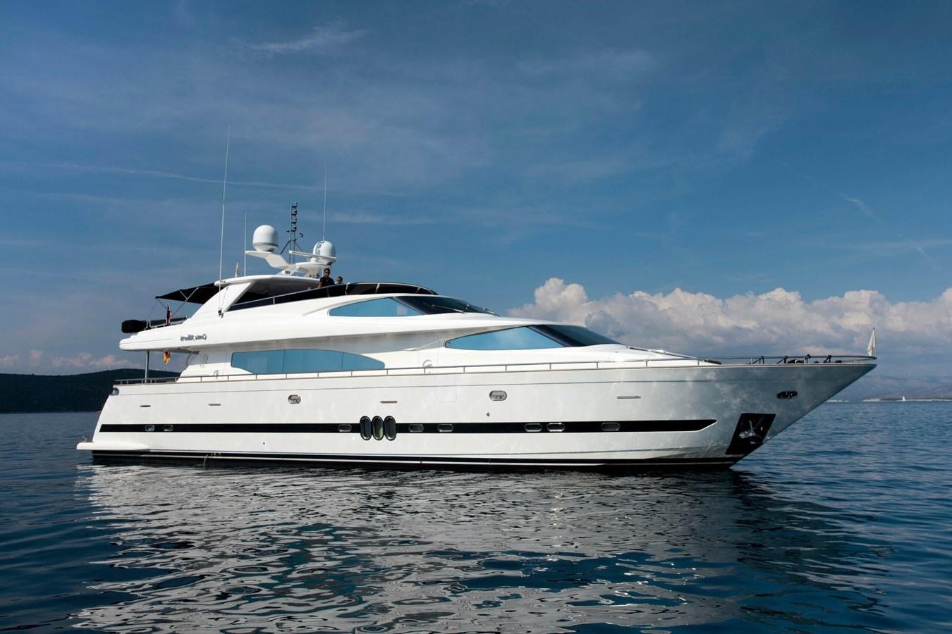 a white yacht on the water aboard CONTE ALBERTI Yacht for Sale