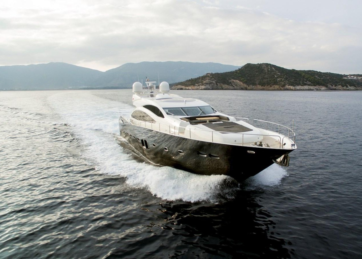 a boat splashing in water aboard BLADE 6 Yacht for Sale