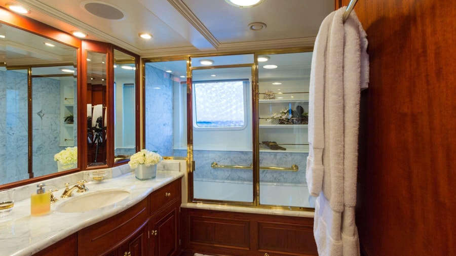 LADY J Yacht LADY J Yacht