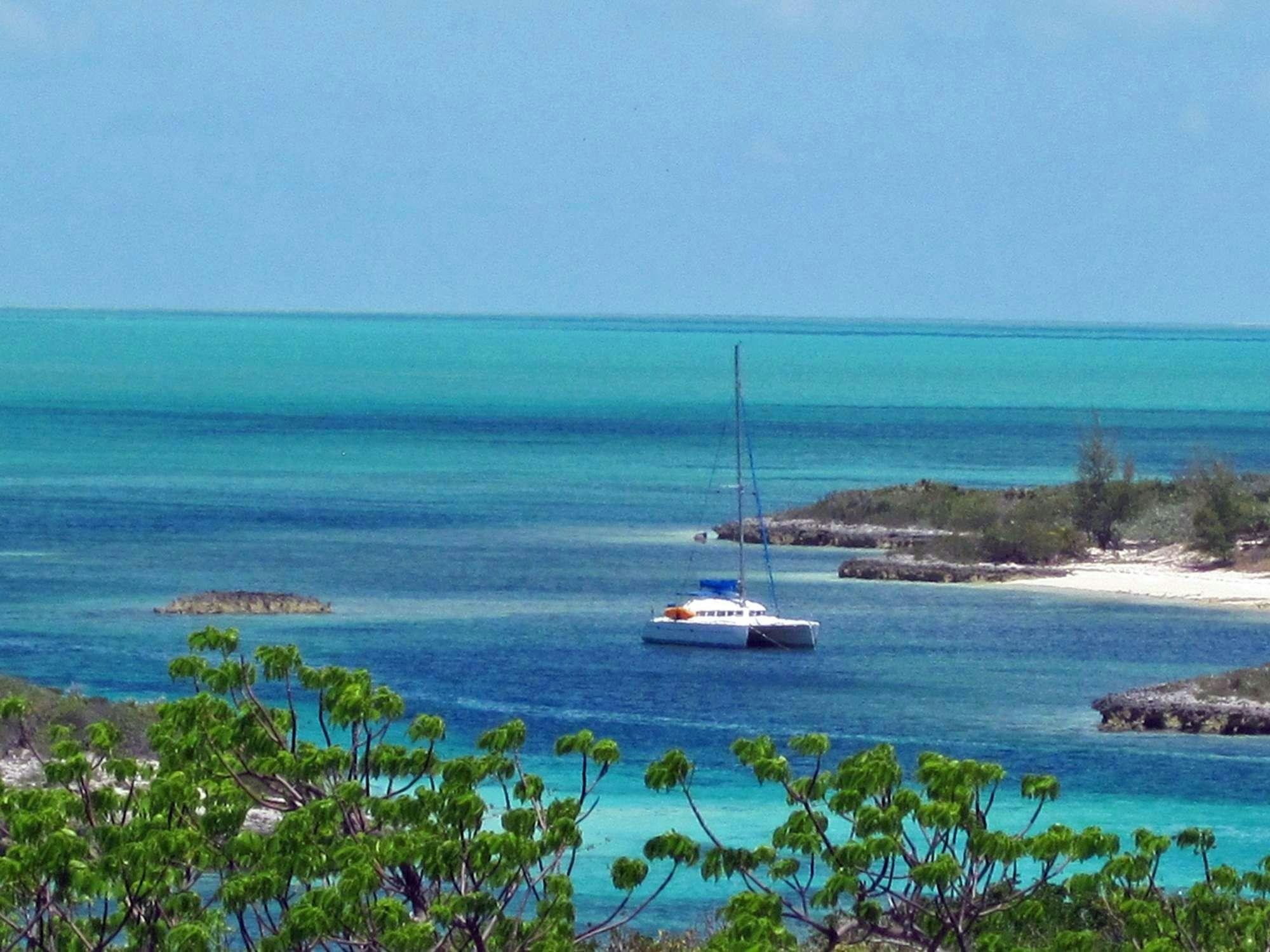 a boat sailing in the sea aboard GUIDING LIGHT Yacht for Charter