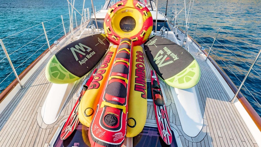 Bare Necessities Yacht Bare Necessities Yacht