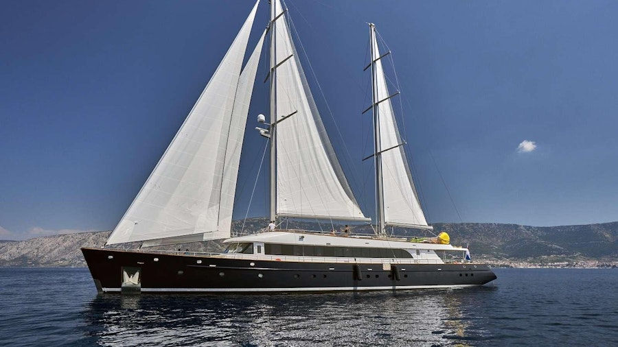 Dalmatino Yacht