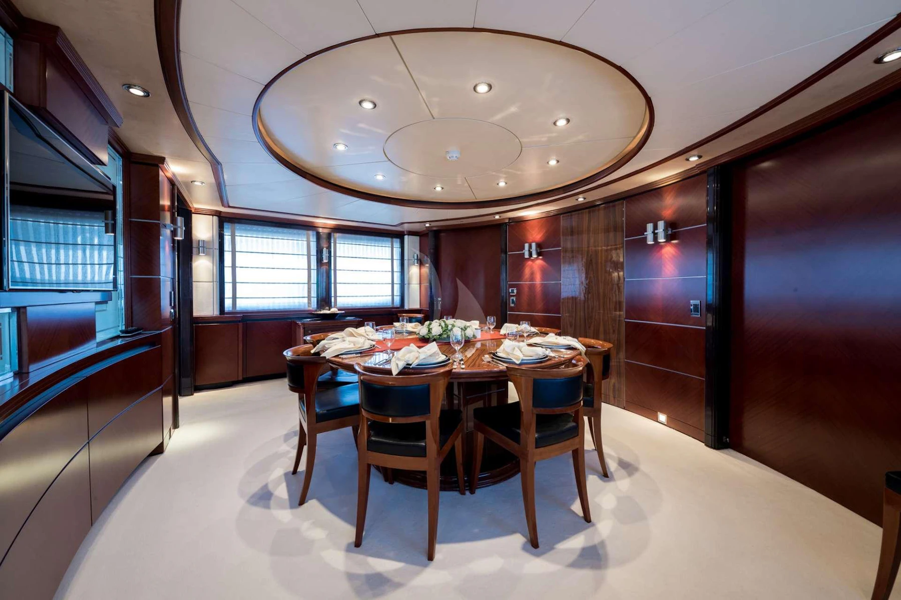 TITIAN PEARL yacht charter 3