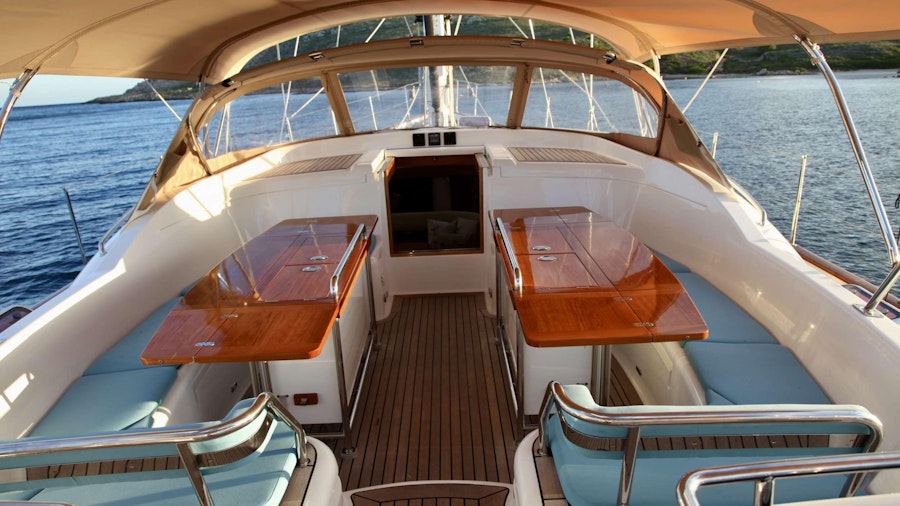 Midnight Yacht Midnight Yacht