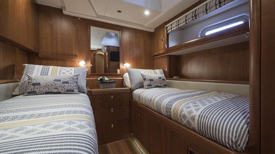 Midnight Yacht Midnight Yacht