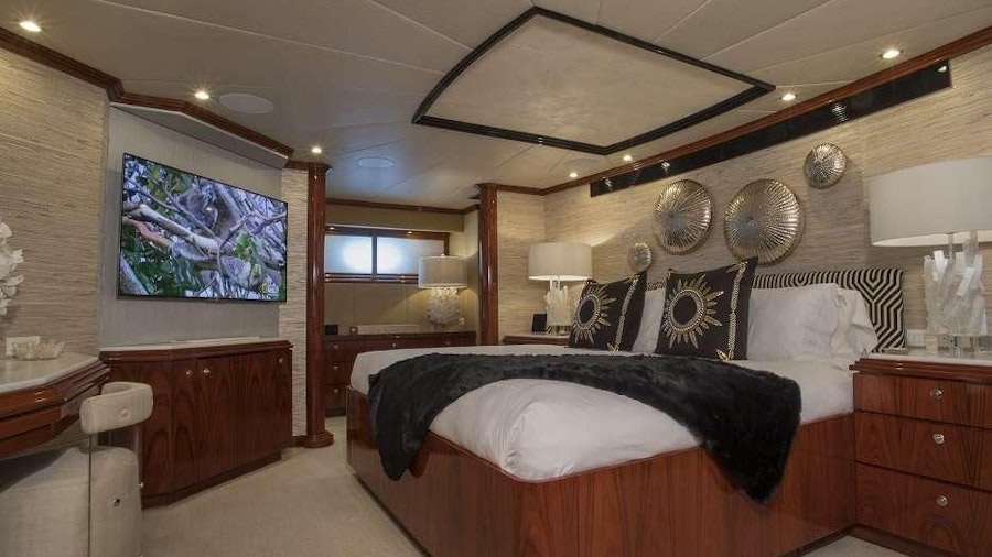 SWEET ESCAPE Yacht SWEET ESCAPE Yacht