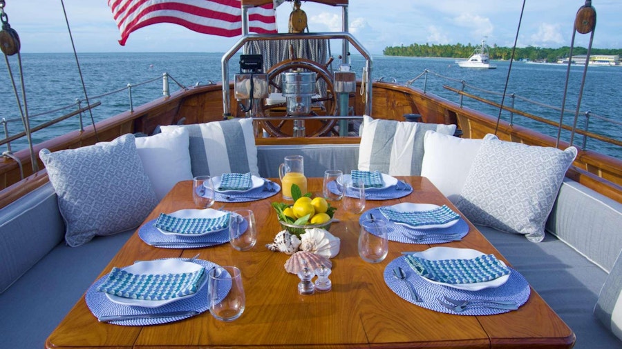 EROS Yacht EROS Yacht