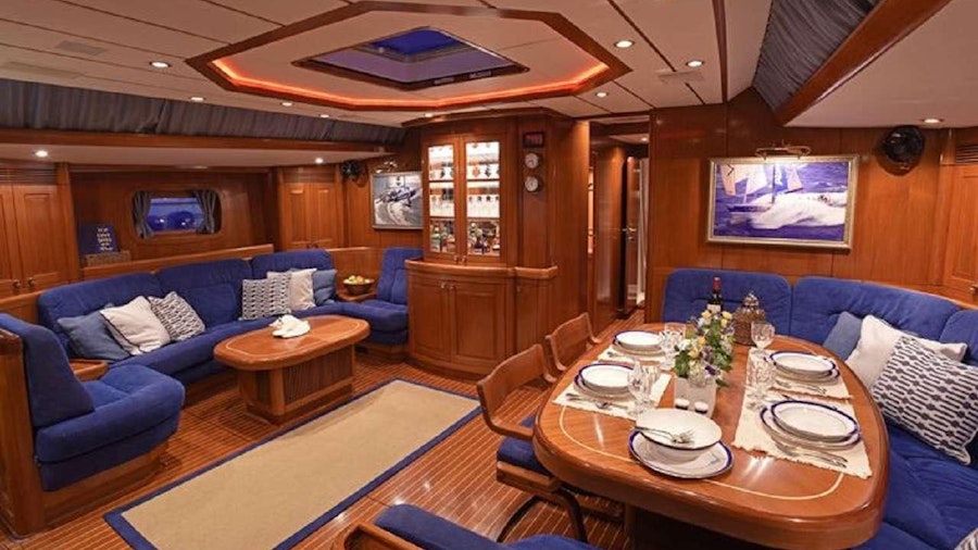 AQUILA Yacht AQUILA Yacht