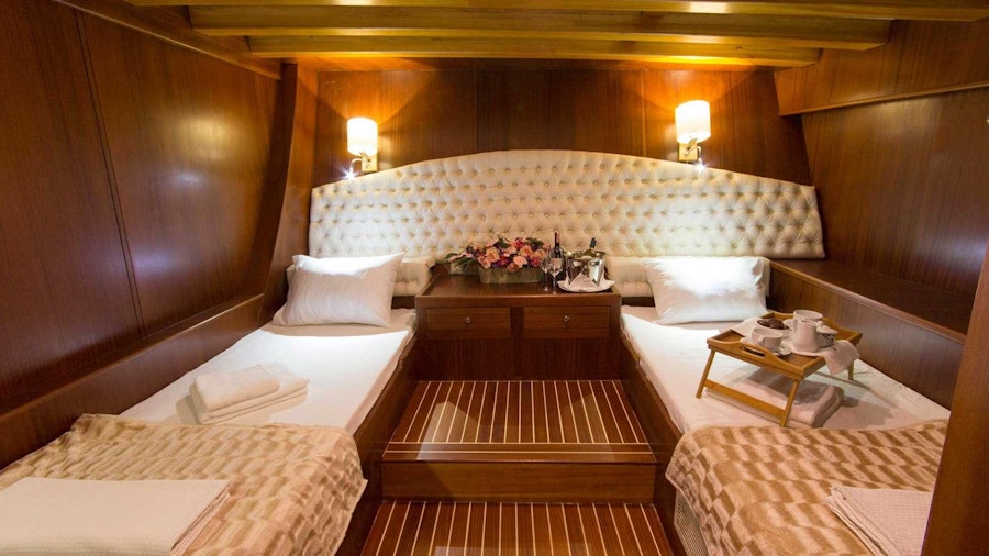 Athena Yacht Athena Yacht