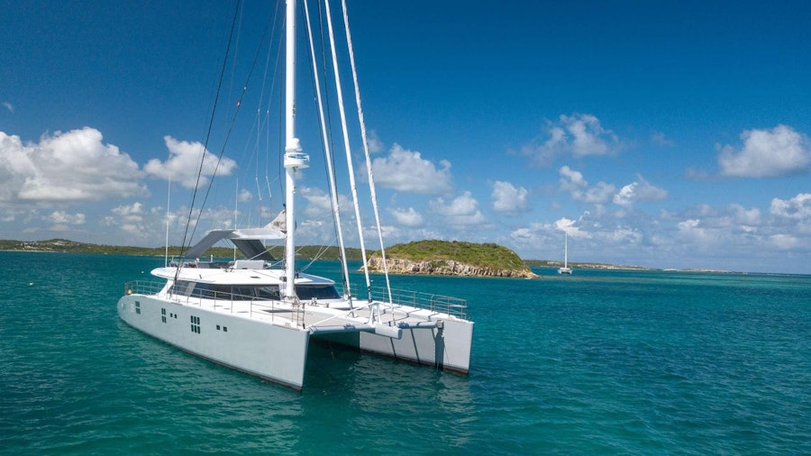 CHE Yacht CHE Yacht