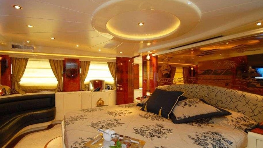 CROCUS Yacht CROCUS Yacht