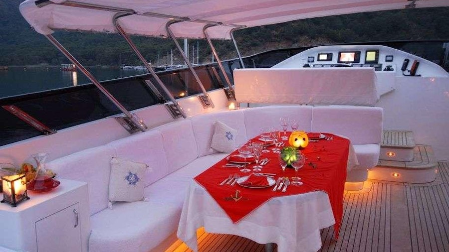 CROCUS Yacht CROCUS Yacht