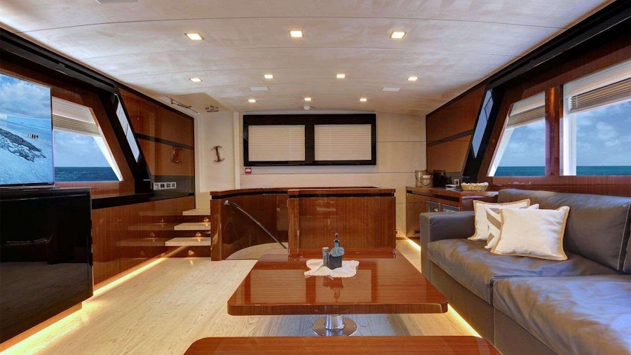 MOSS Yacht MOSS Yacht