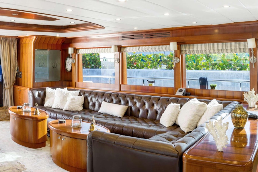 Tendar & Toys for JULIA DOROTHY Private Luxury Yacht For charter