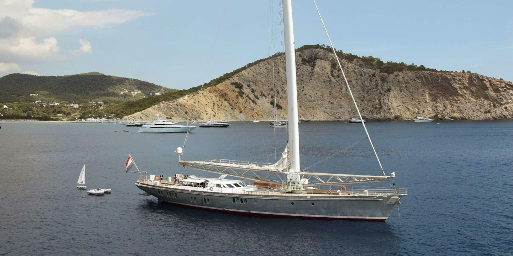 Watch Video for DWINGER Yacht for Charter