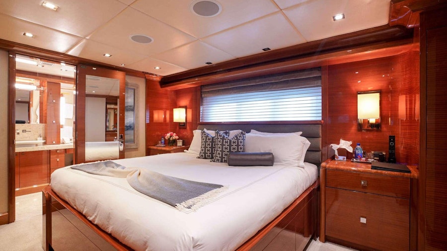 ASPEN ALTERNATIVE Yacht ASPEN ALTERNATIVE Yacht