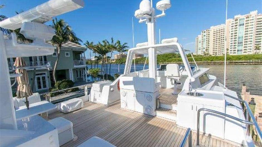 Highline Yacht Highline Yacht