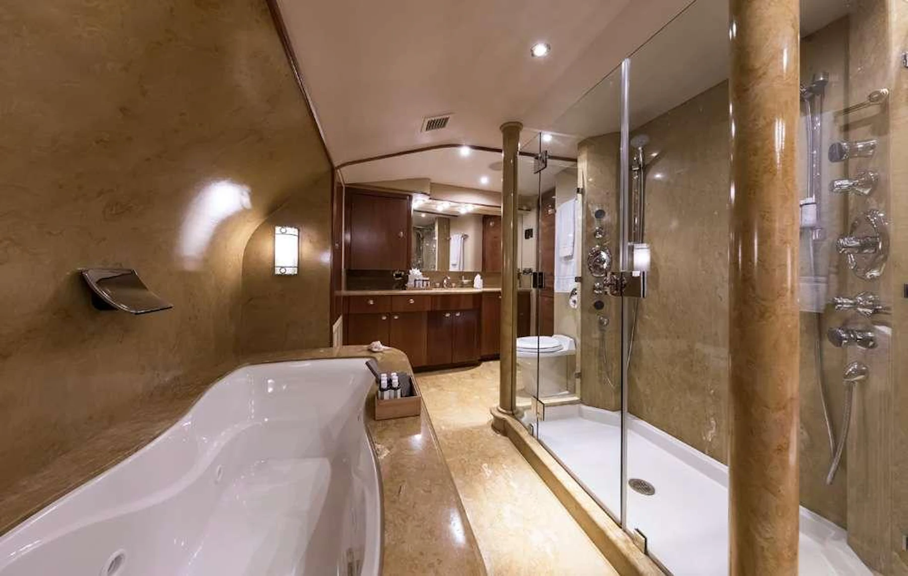 ENDLESS SUMMER yacht charter 5