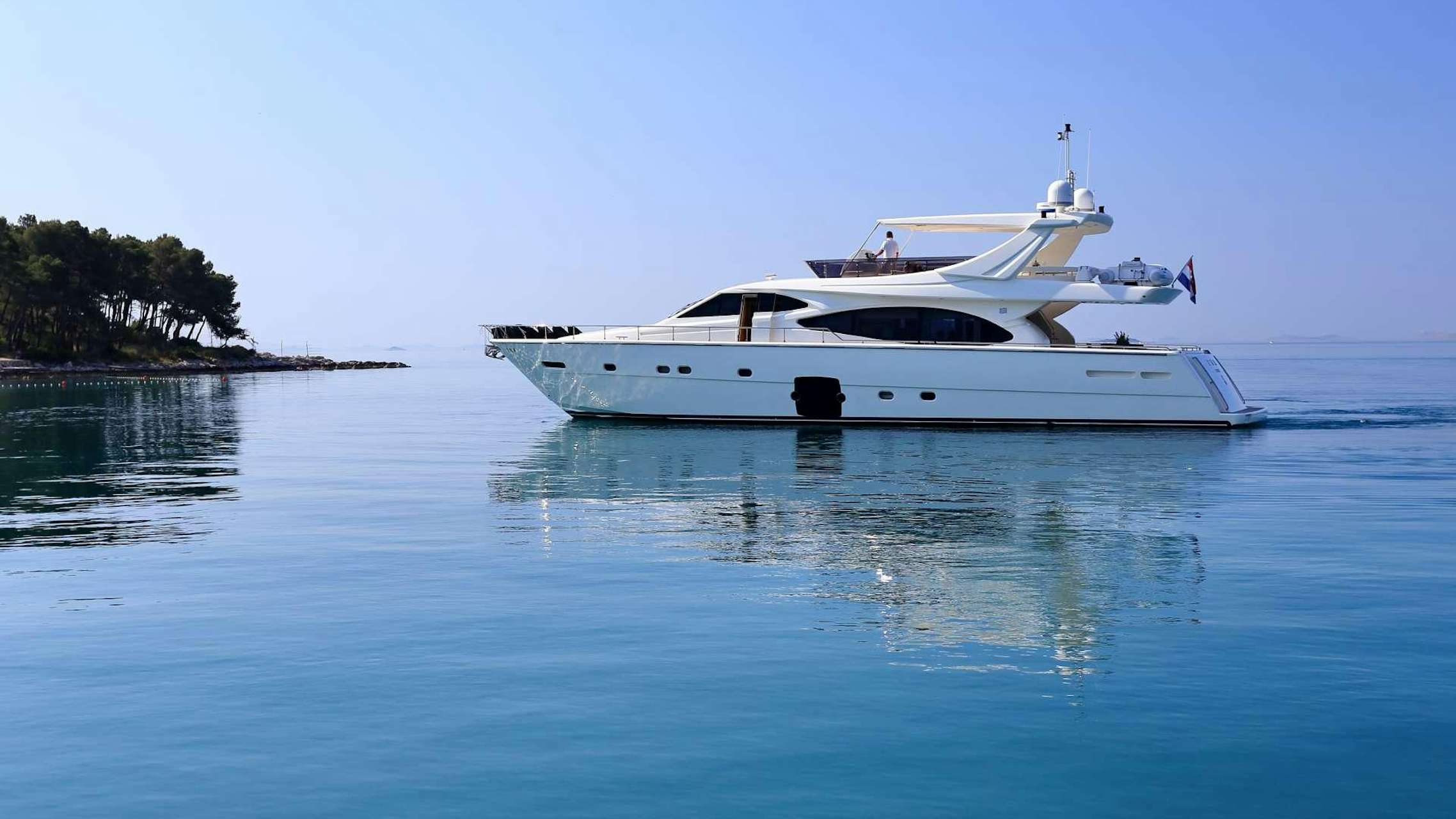 Watch Video for TESORO Yacht for Charter