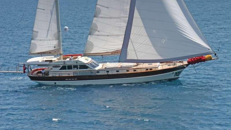 SERENITY 86 Yacht SERENITY 86 Yacht