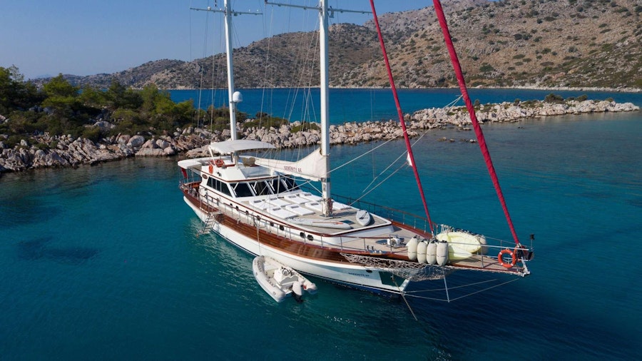 SERENITY 86 Yacht SERENITY 86 Yacht
