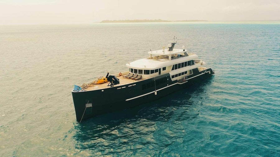 BLACK PEARL 1 Yacht