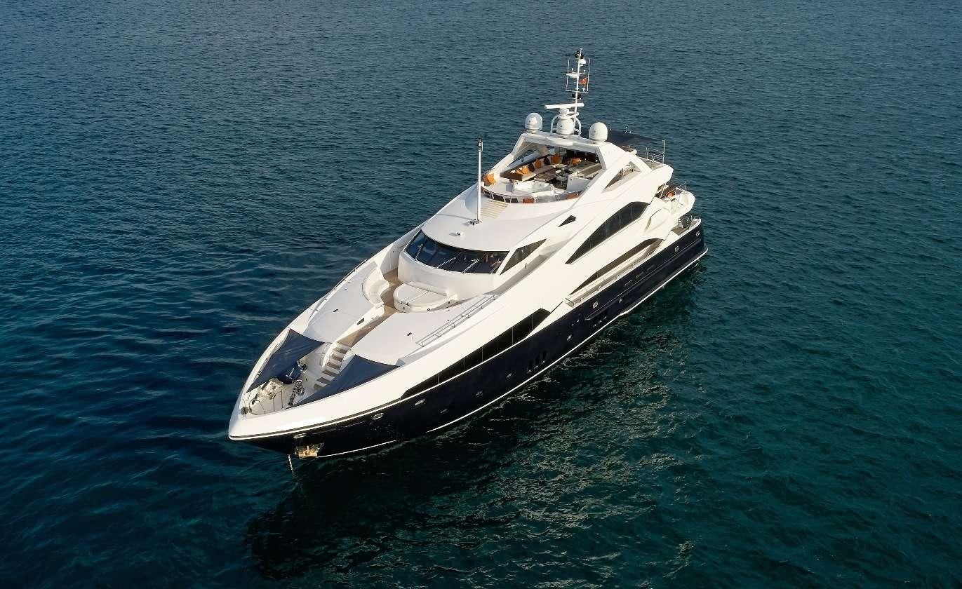 a boat in the water aboard BARACUDA Yacht for Charter