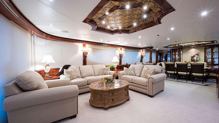 BELLA CONTESSA Yacht BELLA CONTESSA Yacht