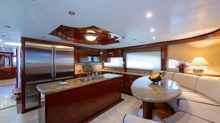 BELLA CONTESSA Yacht BELLA CONTESSA Yacht