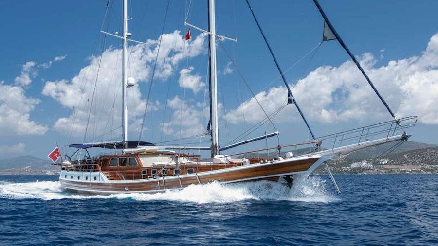 DULCINEA Yacht