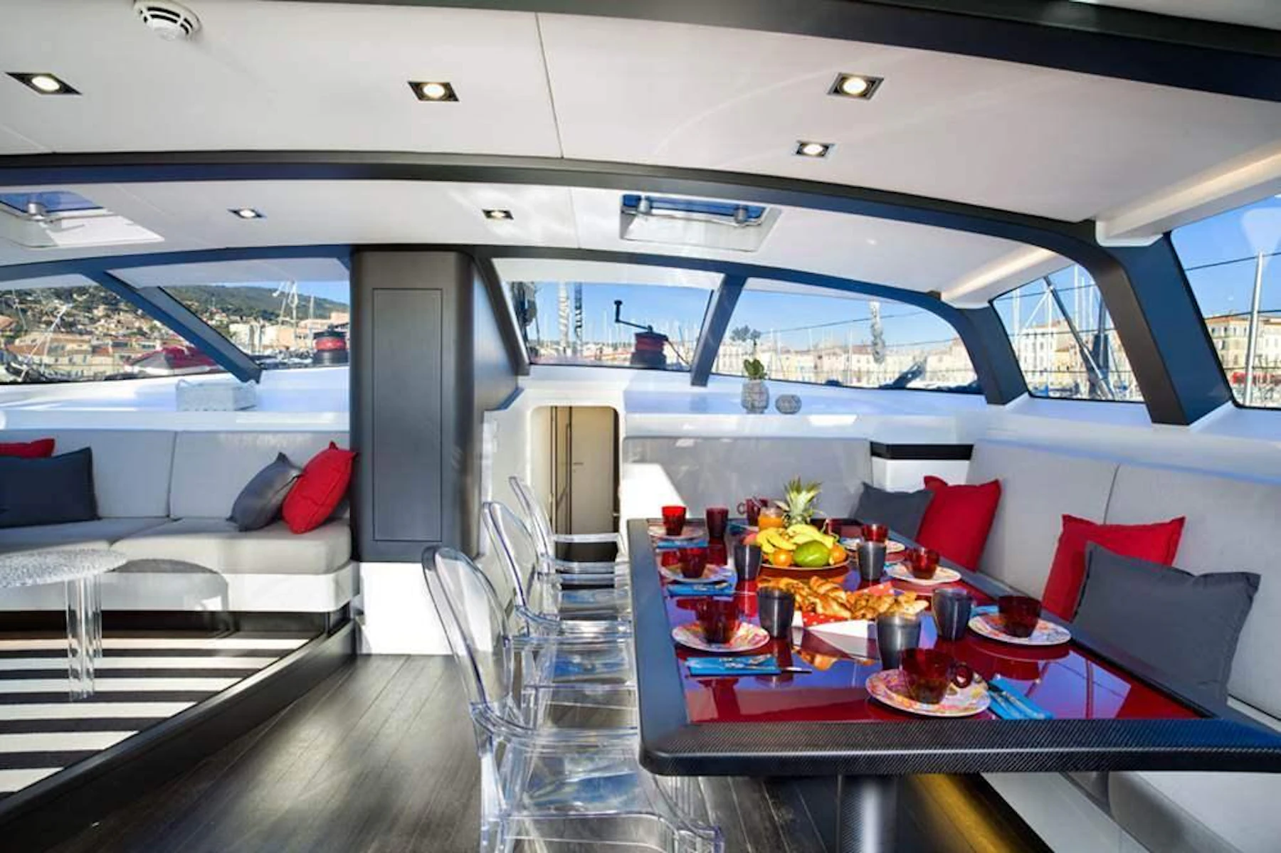 NOMAD IV yacht charter 3
