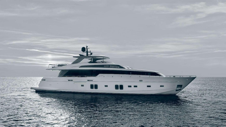 Salt Yacht Salt Yacht